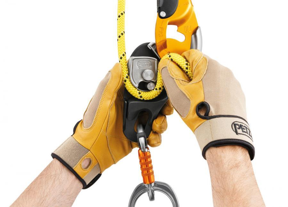Спусковое устройство Petzl RIG