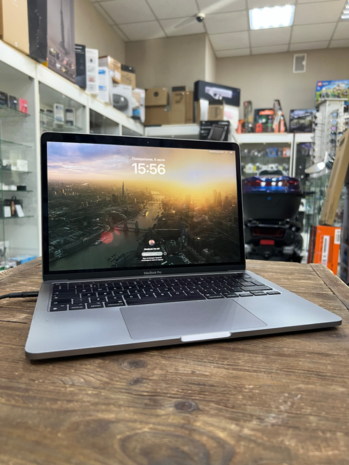 Б/У MacBook Pro 13 M1/6/256 Gb