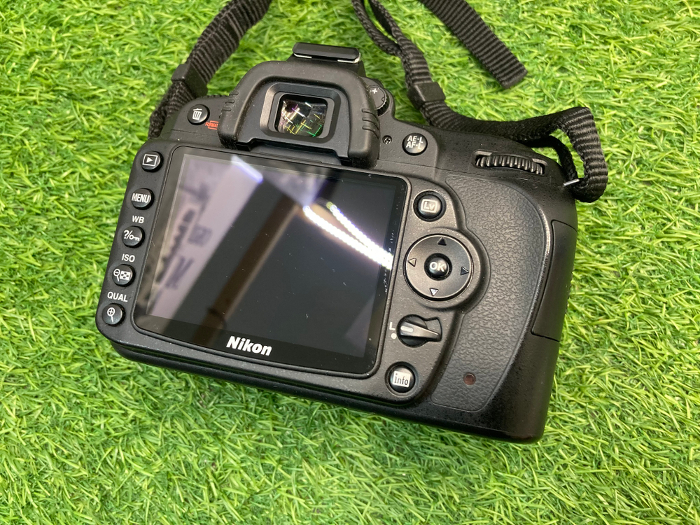 Nikon D90