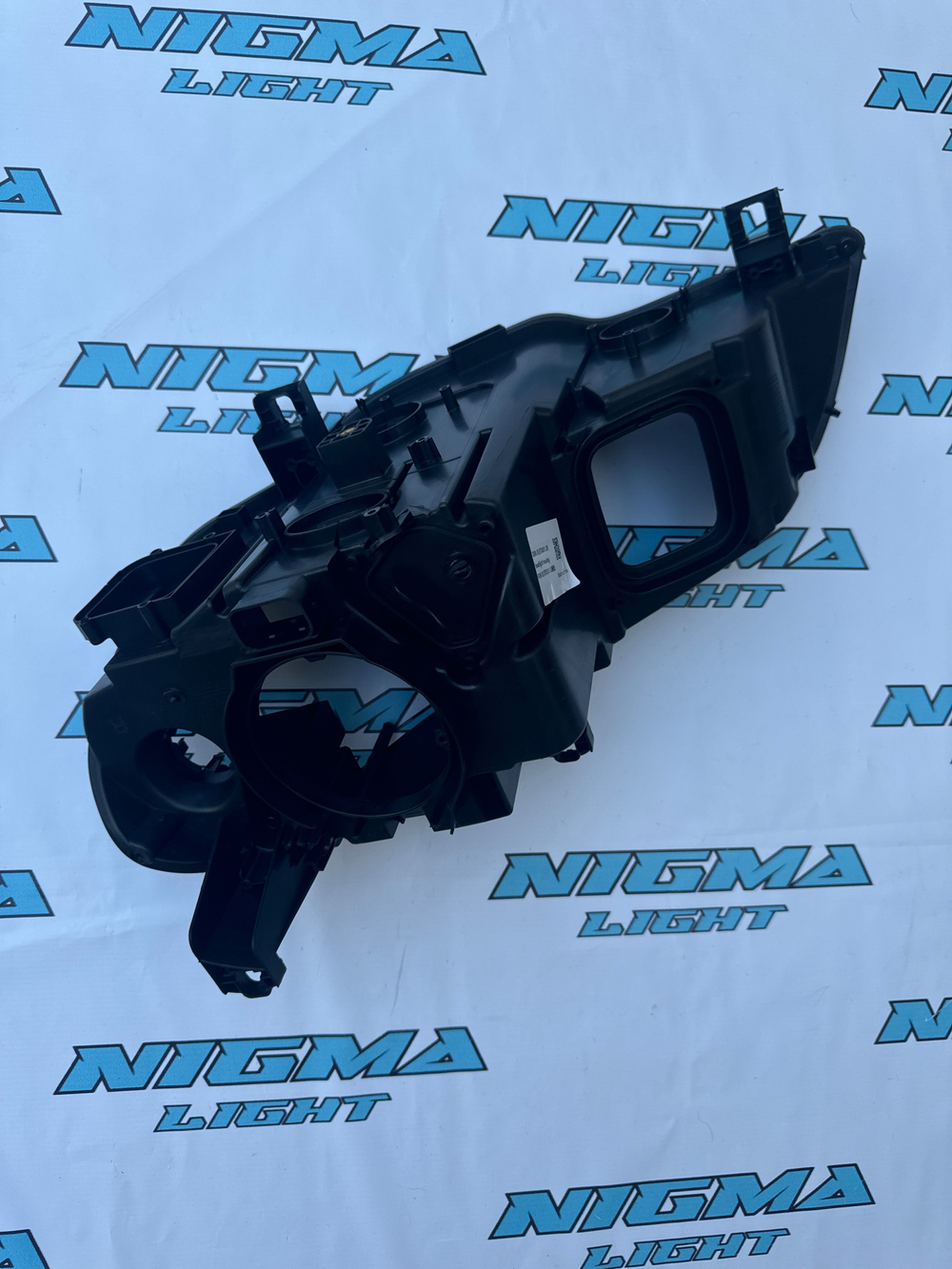 Корпус фары BMW X5 E70 Рест (10-13) XENON AFS Комплект