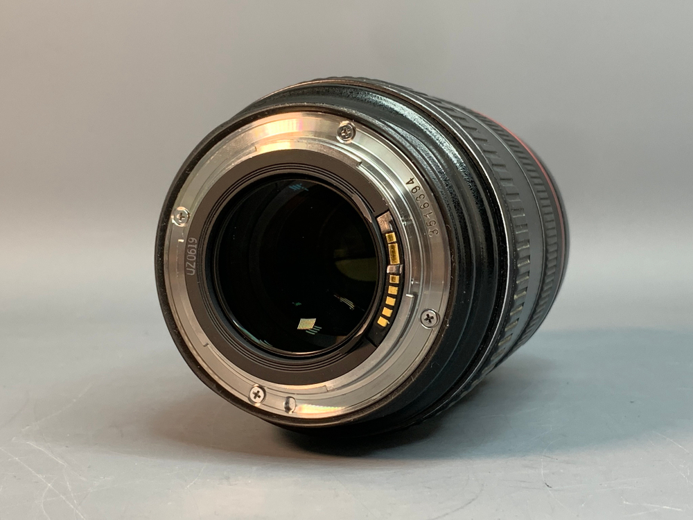 Canon EF 24-70mm 2.8 L USM царапины