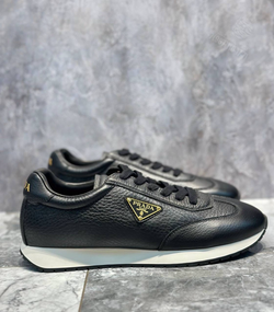 Кроссовки Prada