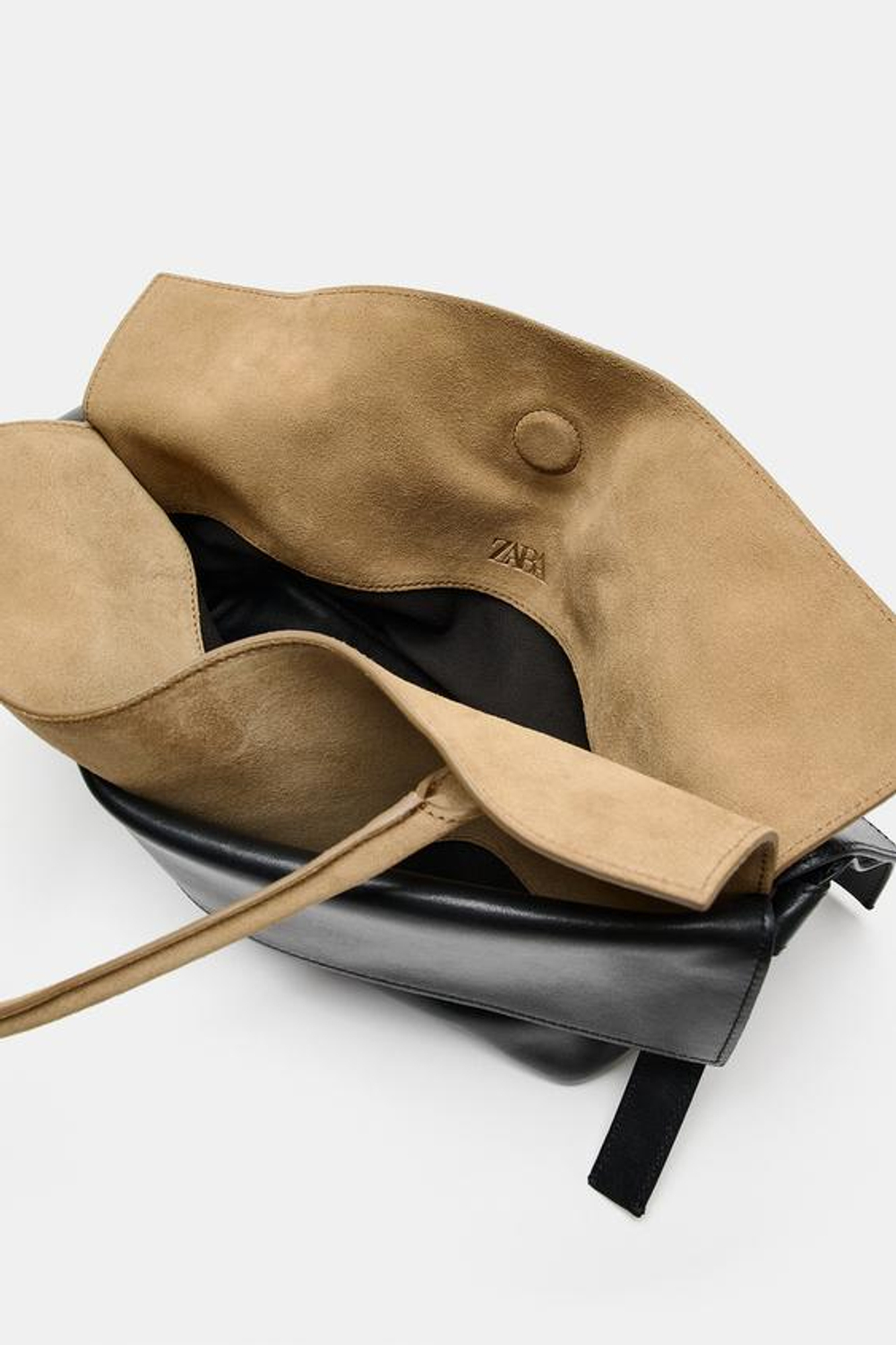 ZARA КОЖАНАЯ СУМКА С КЛАПАНОМ, ЧЕРНЫЙ