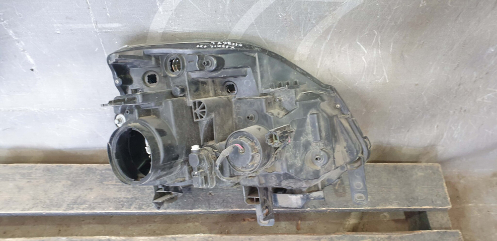 Фара левая Nissan X-Trail 2 (T31) 10-14 Б/У Оригинал 260753UF0A