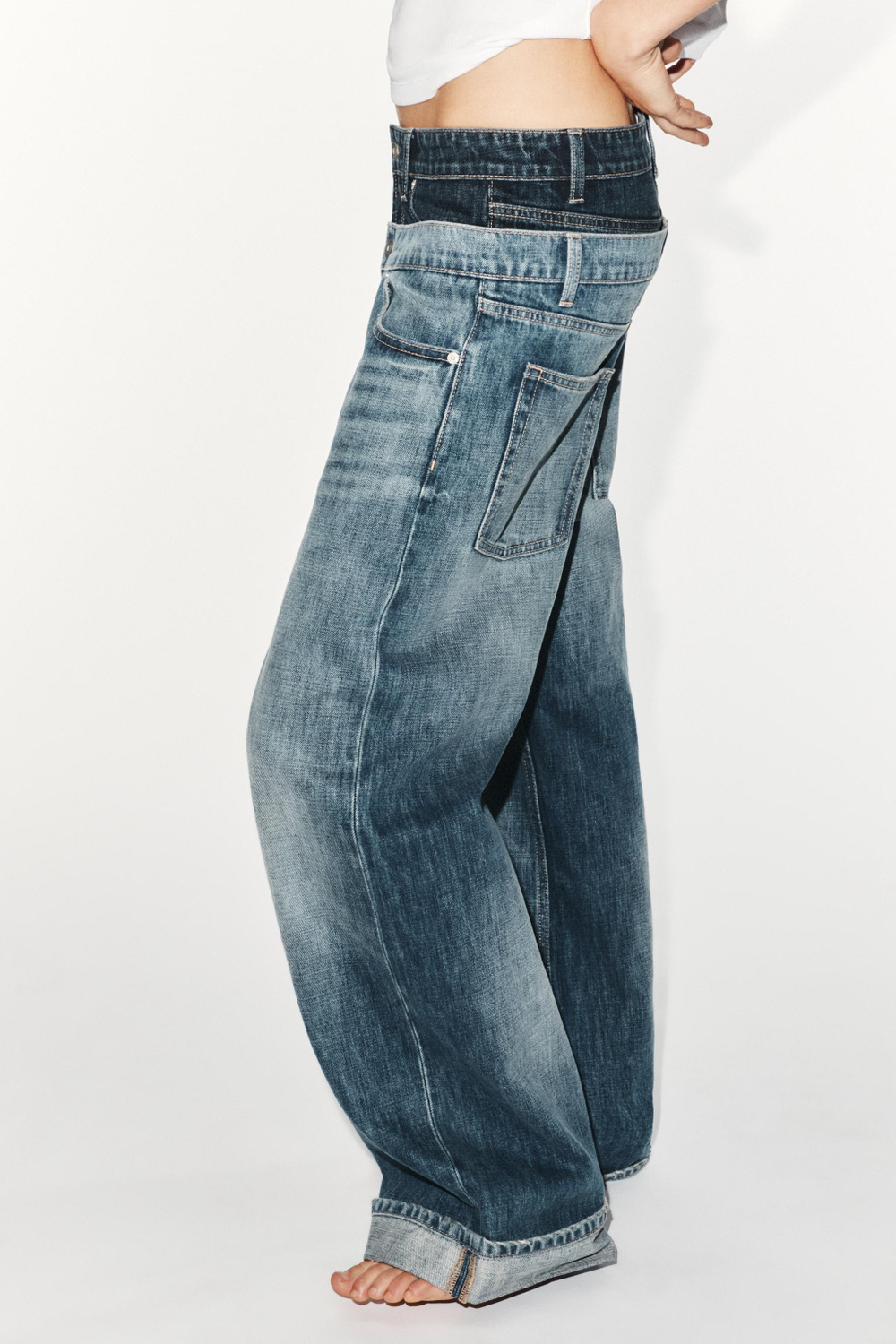 ДЖИНСЫ TRF LOOSE FOLDED С ДВОЙНЫМ ПОЯСОМ И НИЗКОЙ ПОСАДКОЙ — ZARA