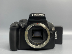 Canon EOS 1100D Kit 18-55mm 17.500 кадров микроцарапина
