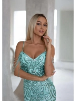 платье с бусинами и пайетками