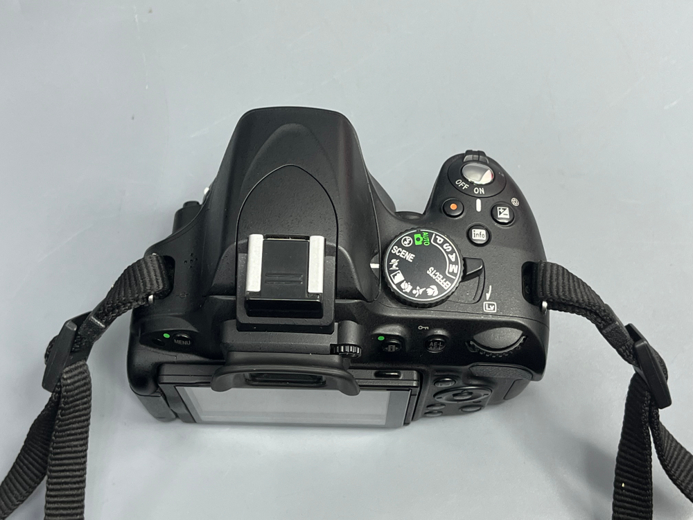 Nikon D5100 нерабочий затвор