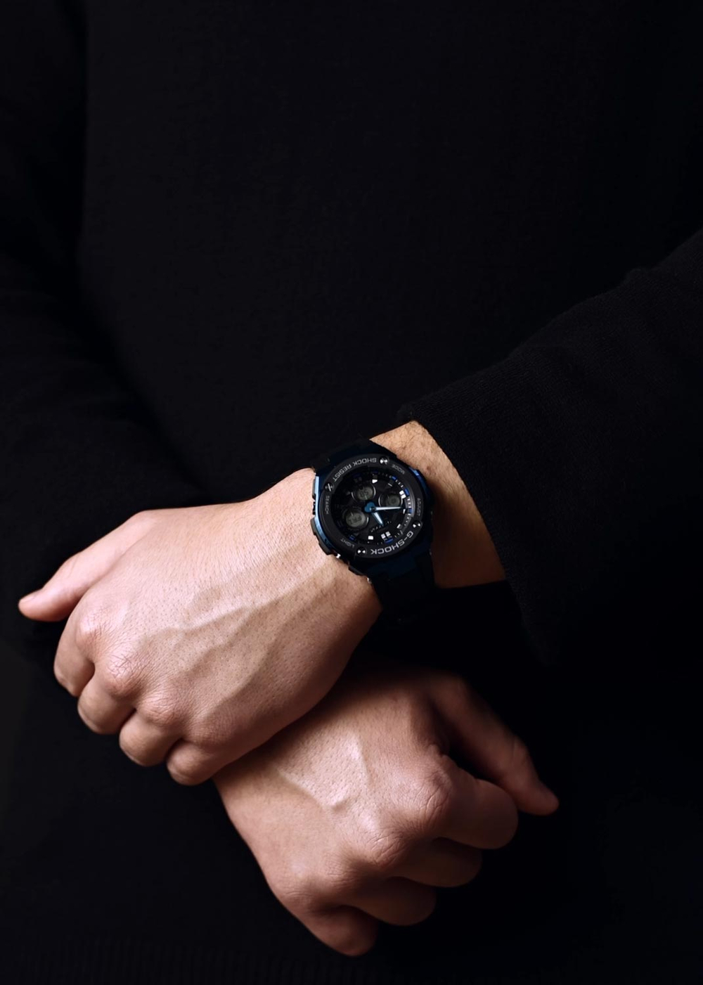 Часы Casio GST-W300G-1A2