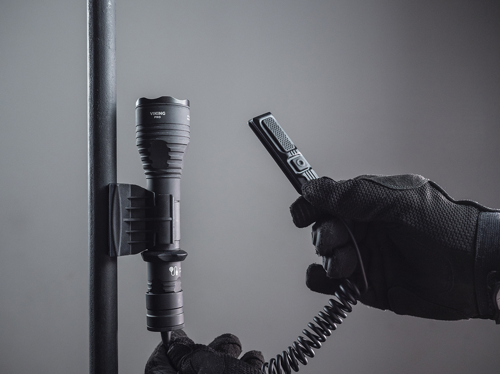 Набор для охоты Armytek Viking Pro Magnet USB Extended Set (теплый свет)