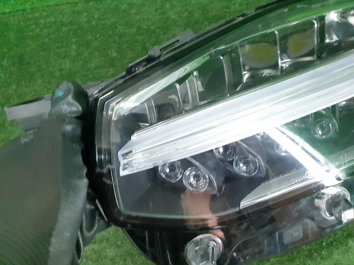 Фара левая Volvo XC90 2 (2014-2019) LED