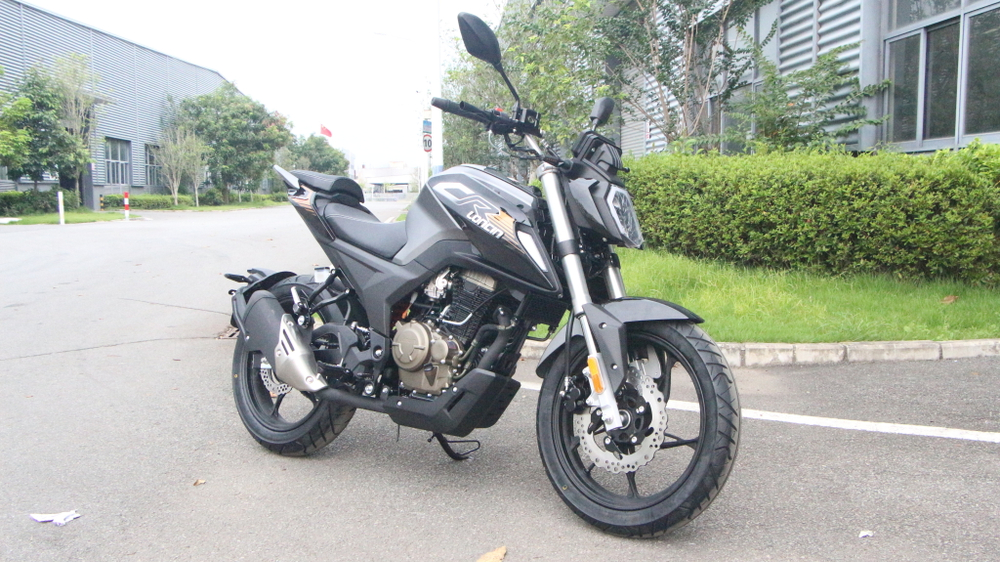 Мотоцикл Loncin CR4 II