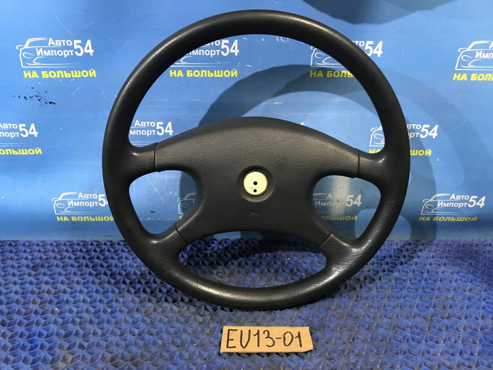Руль NISSAN BLUEBIRD 1993