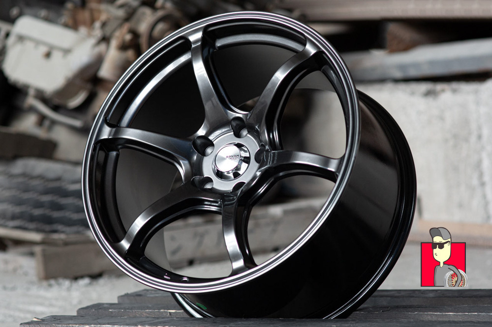 Комплект дисков Advan RG3 18x9.5 et35 5x114.3
