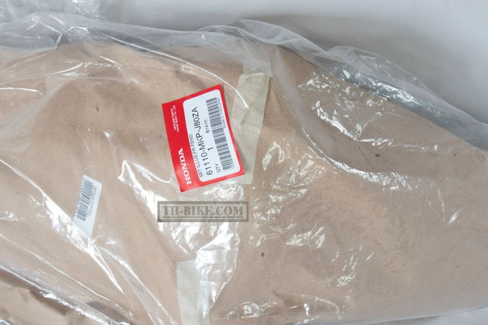 61110-MKP-J80ZA. FENDER SET, FR. (WL) *TYPE1*
