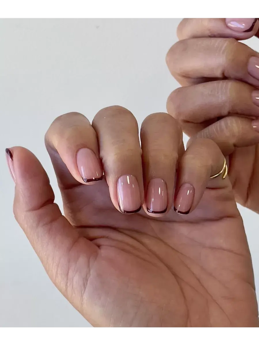 Гель лак Luxio Blush для ногтей 15 мл бежевый