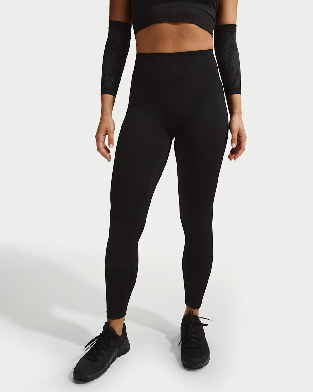 Nike Pro Seamless Женские леггинсы с высокой талией и длиной выше щиколотки - NIKE