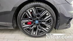 BMW i5 M60 xDrive — 2024