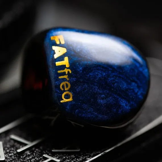 FATfreq Maestro Mini Universal Blue