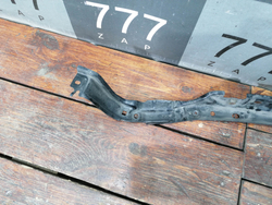 Усилитель переднего бампера Toyota RAV4 IV (XA40) 15-19 Б/У Оригинал 5202942110