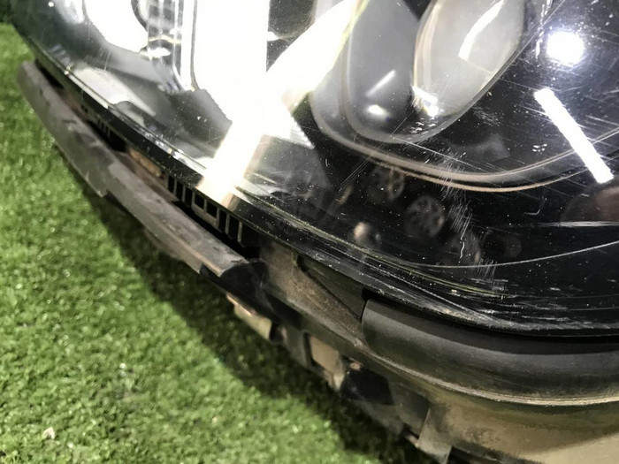 Фара левая Mercedes GLE V167 (2018-2024) LED