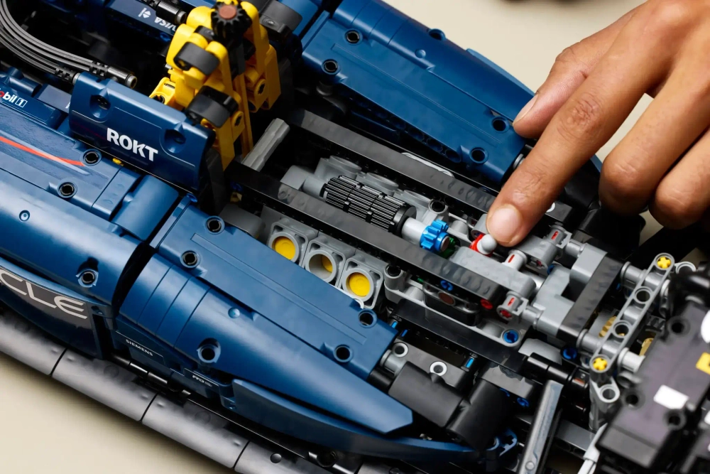Конструктор LEGO Technic 42206 Болид Формулы-1 Oracle Red Bull Racing RB20