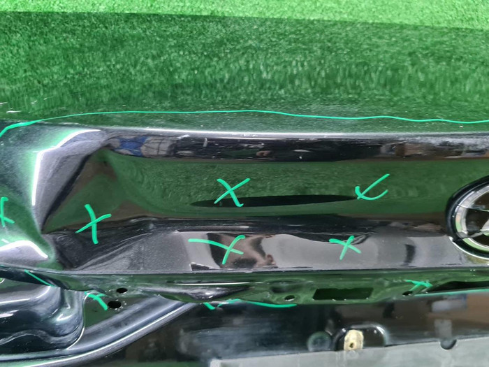 Крышка багажника Lexus ES 7 (2018-н.в.)