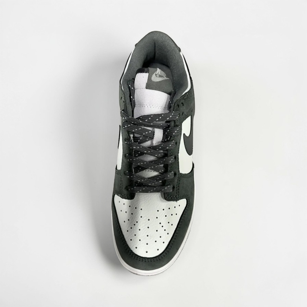 Nike SB Dunk Low • Navy Gray