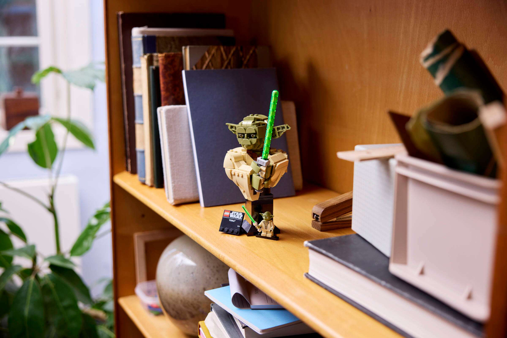 Конструктор LEGO Star Wars 75438 Yoda Bust