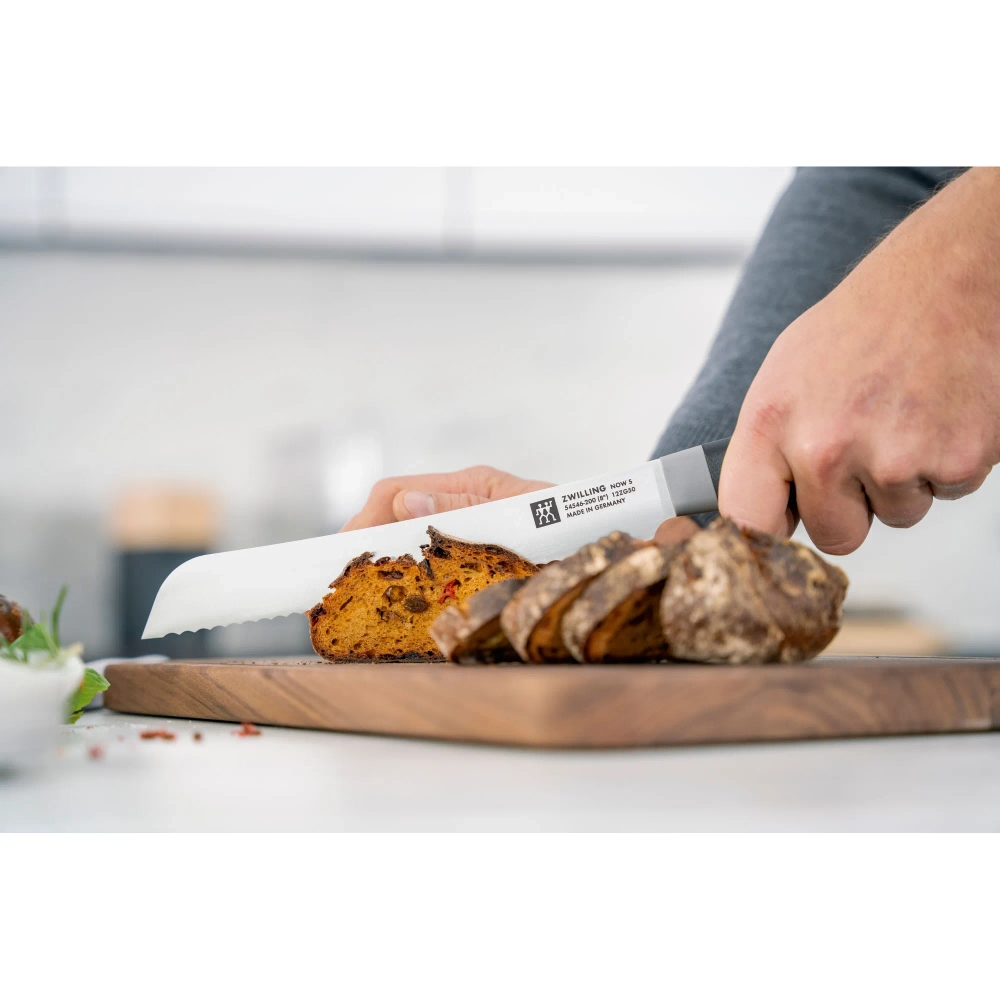 Zwilling Набор из 4 ножей в блоке Now S + ножницы + точилка EAN 4009839641473