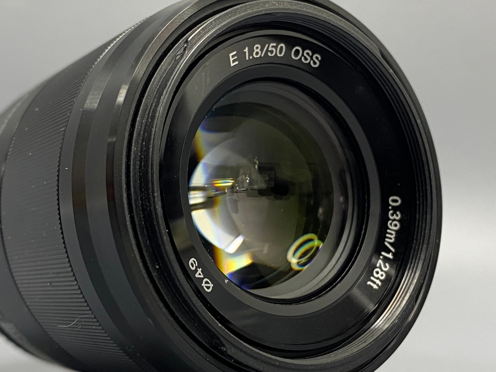 Sony 50mm 1.8 OSS SEL-50F18