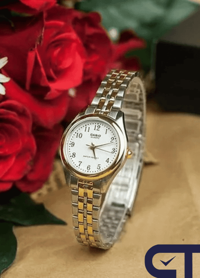 Casio LTP-1129G-7B — женские классические часы на стальном браслете