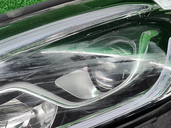 Фара левая Mercedes GLA H247 (2020-2023) LED