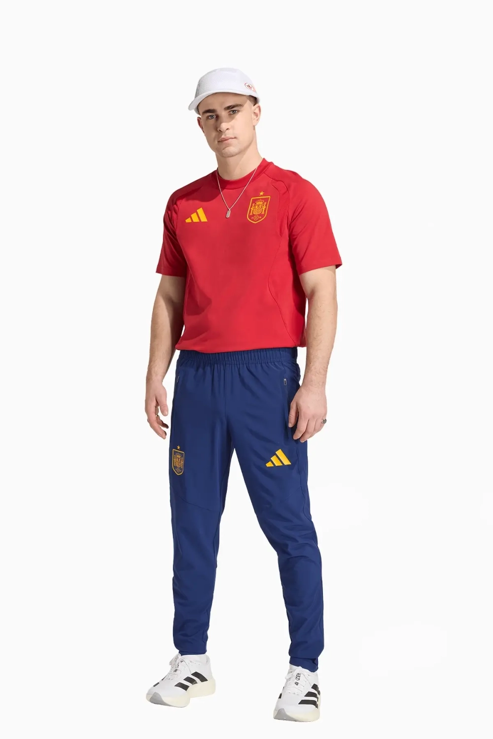 Футболка adidas Spain 2026 Tiro Travel Tee - красный
