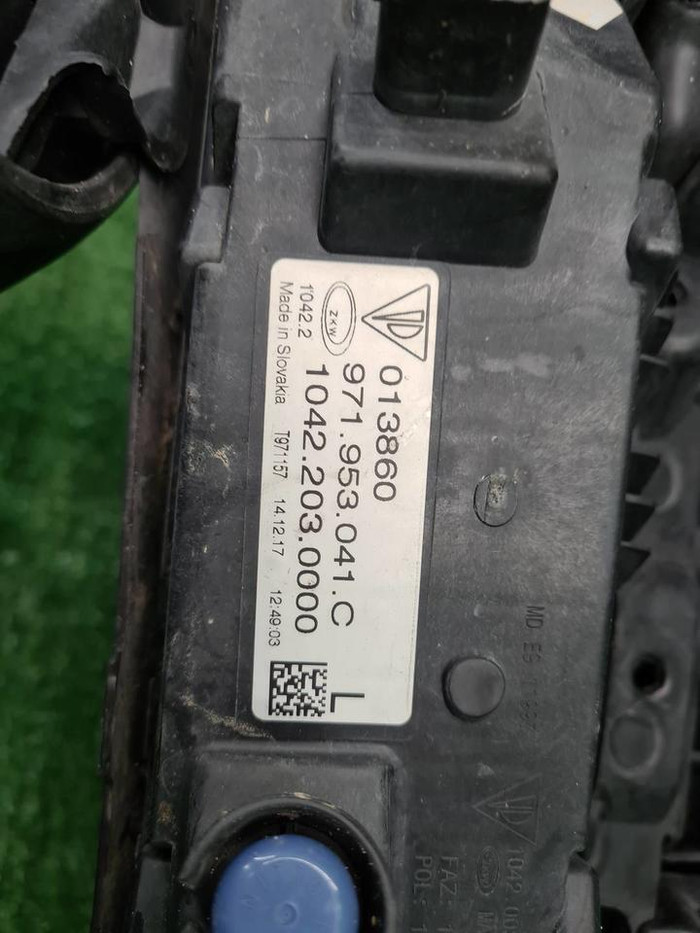 Бампер передний Porsche Panamera 971 16-20 В сборе