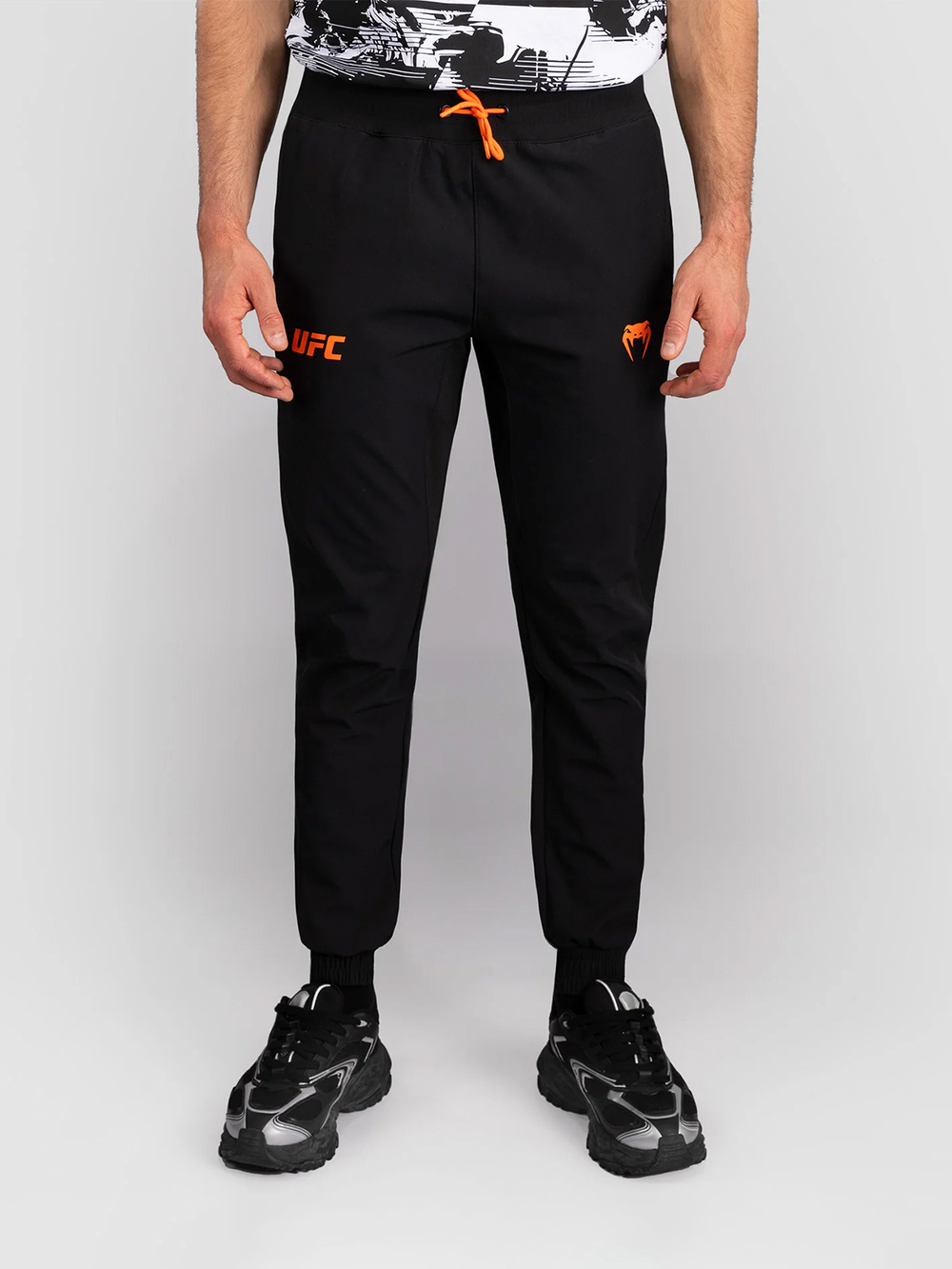 Брюки спортивные Venum UFC Zenith Fight Week (Plain Version) Black/Orange