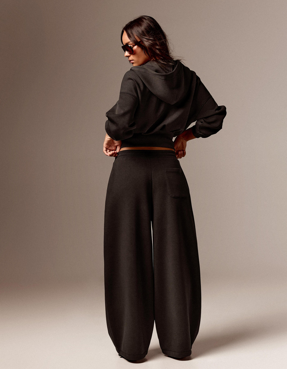 Женские брюки barrel - BERSHKA
