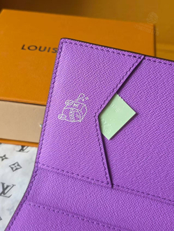 Обложка для паспорта Louis Vuitton
