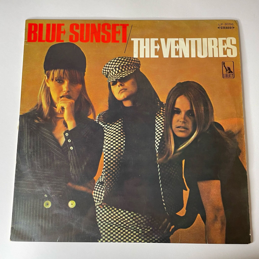Винтажная виниловая пластинка LP The Ventures Blue Sunset (Japan 1967) (No Obi) (Red Wax Vinyl) Hanky Panky