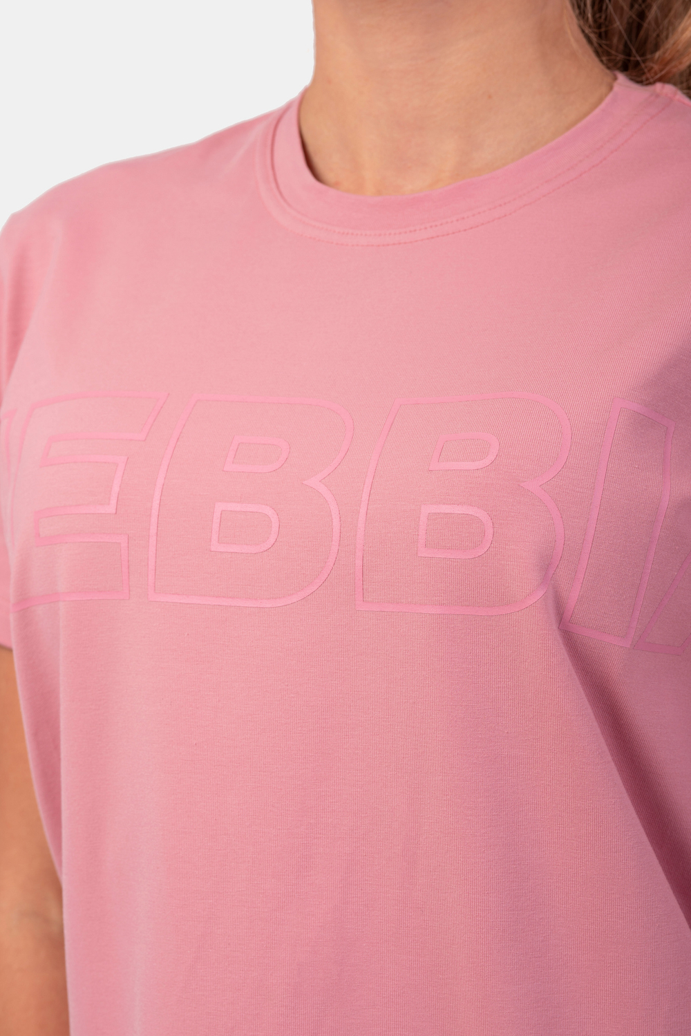 Футболка INVISIBLE LOGO NEBBIA T-SHIRT 602 Розовая