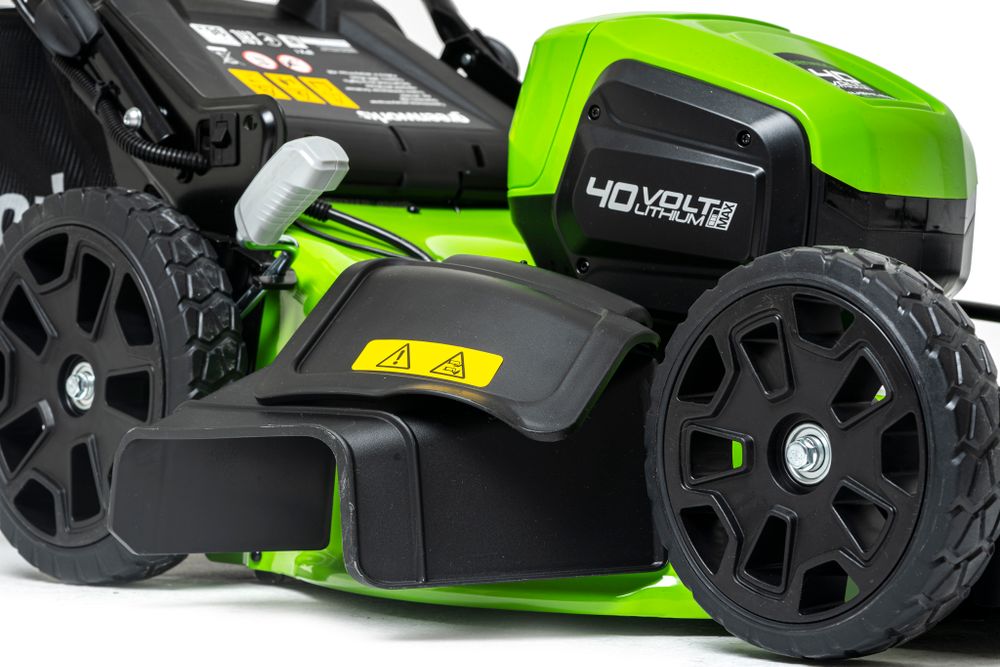 Аккумуляторная газонокосилка Greenworks GD40LM46HPK5, 40v, 46 см, (2514407UG5А), с аккумулятором 5 А·ч и быстрым зарядным устройством