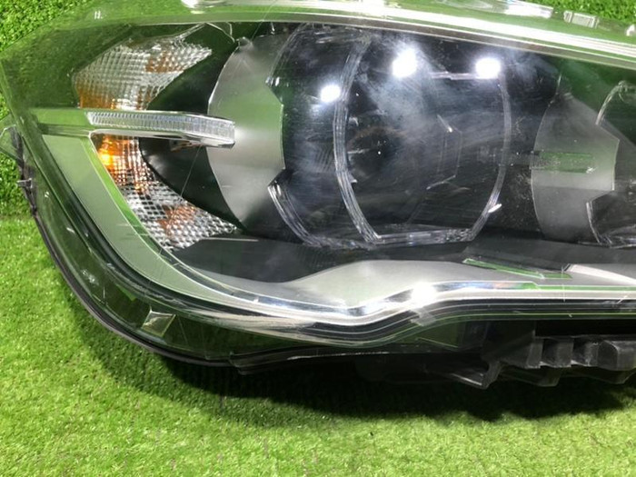 Фара правая BMW X1 F48 (2015-2019) LED