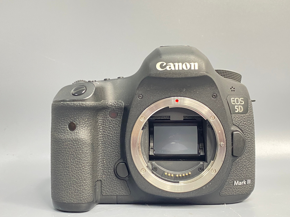 Canon EOS 5D Mark III