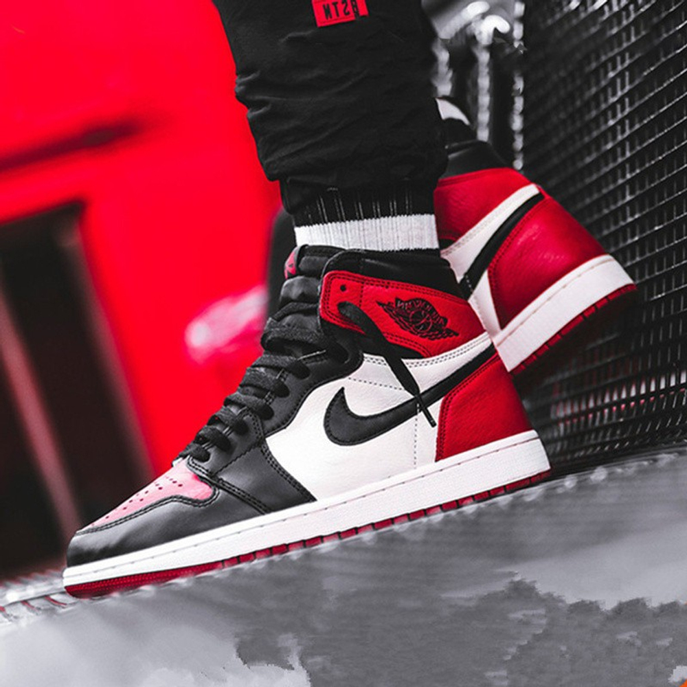 Jordan 1 Retro High Bred Toe GS