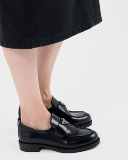 Лоферы Prada