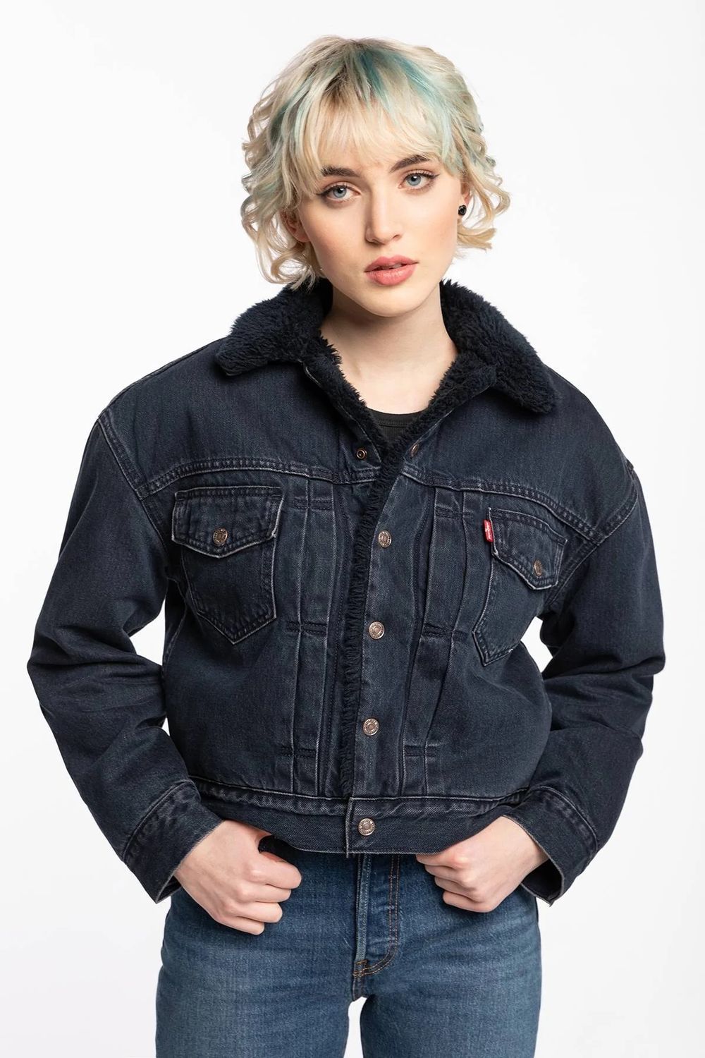 Куртка джинсовая утепленная женская LEVI'S NEW HERITAGE SHERPA DEEP DARK TRUCKER