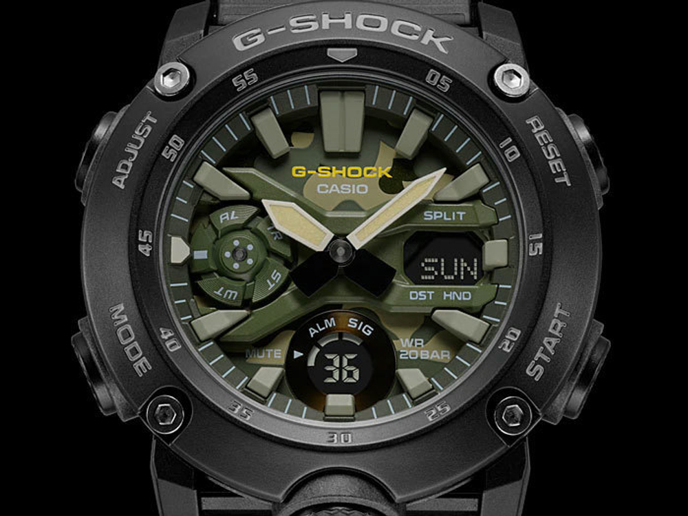 Японские наручные часы Casio G-SHOCK GA-2000SU-1AER