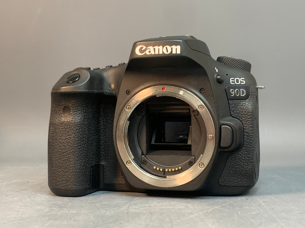 Canon EOS 90D Body 18.000 Кадров