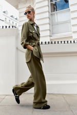 КУРТКА В СТИЛЕ САФАРИ С ПОЯСОМ — ZARA