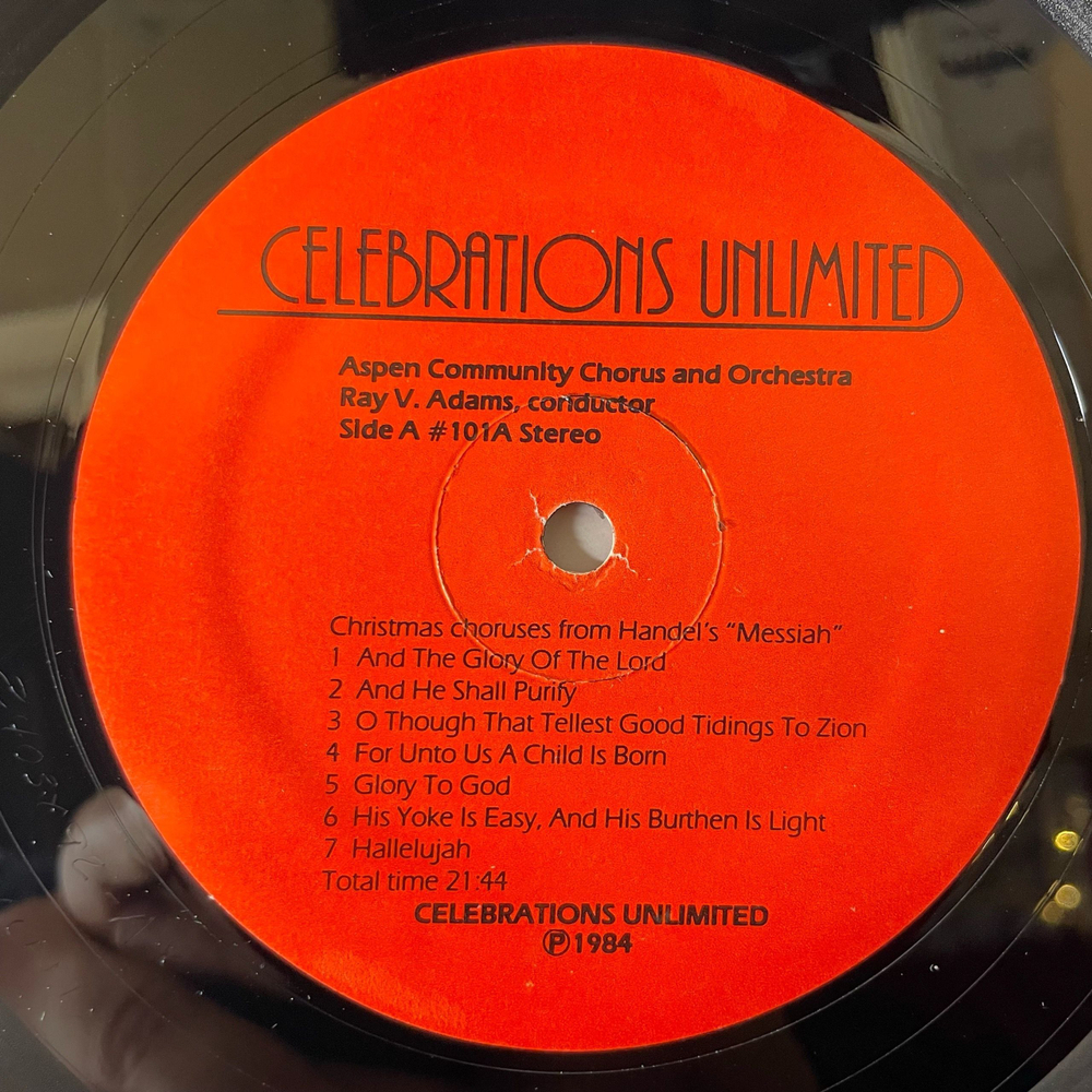 Винтажная виниловая пластинка LP Рождественние Песни, The Aspen Community Chorus And Orchestra, The Snowmass Dickens Carolers, John Denver, Merry Christmas Aspen (США 1984)